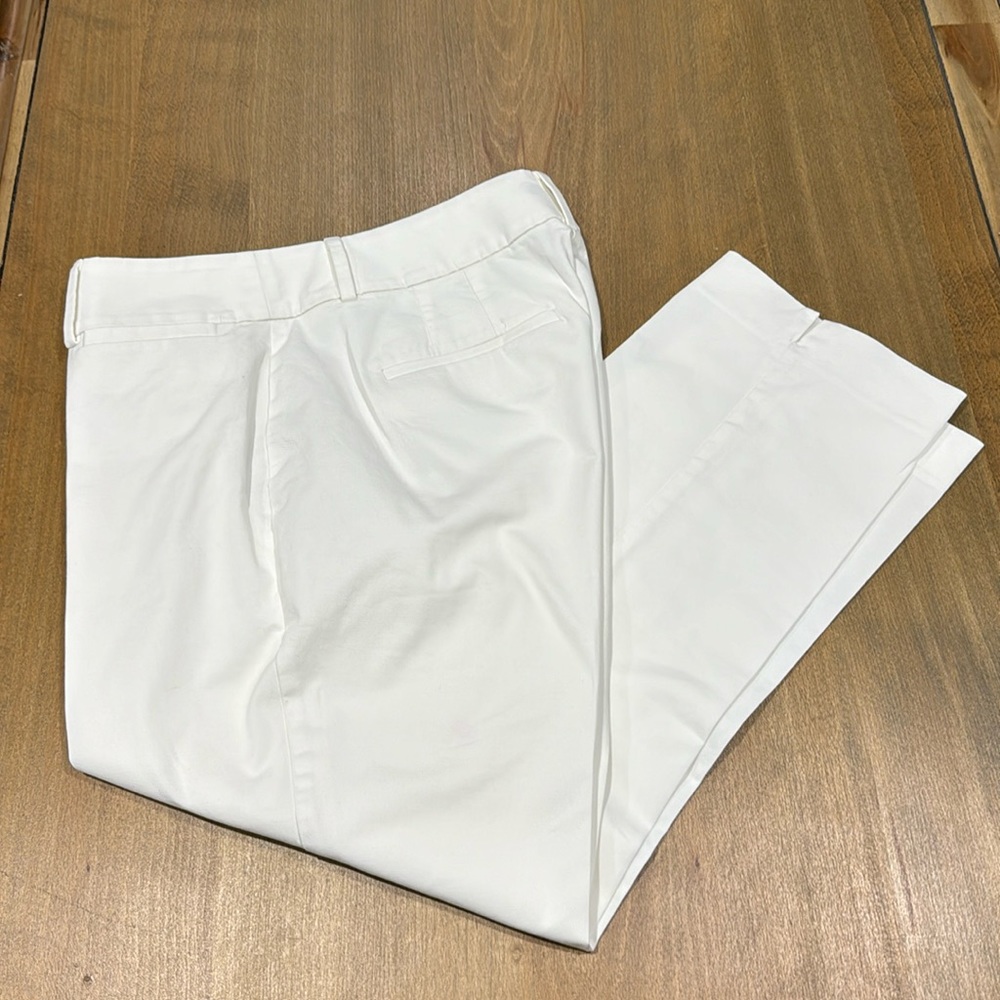 White capris